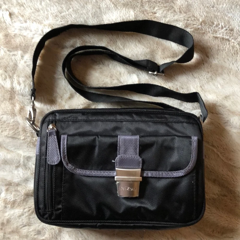 Nikon black camera bag Excellent condition